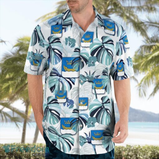 Finland Helsinki Hawaiian Shirt Product Photo 3