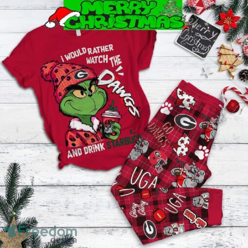 Georgia Bulldogs Grinch Drink Starbucks Fleece Pajamas Set For Christmas - Georgia Bulldogs Grinch Drink Starbucks Fleece Pajamas Set-1