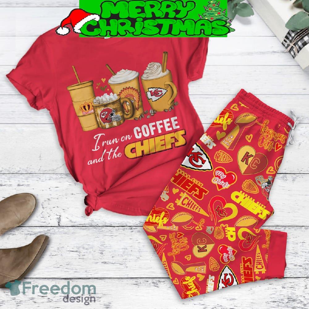 Kansas City Chiefs Run On Coffee Fan Fleece Pajamas Set Red Full Print Christmas For Women image Kansas City Chiefs Run On Coffee Fan Fleece Pajamas Set Red Full Print Christmas For Women - Kansas City Chiefs Run On Coffee Fan Fleece Pajamas Set Red-1