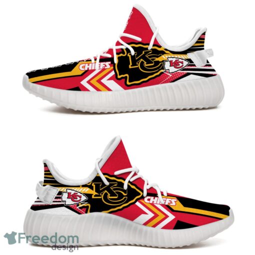 Kansas City Chiefs Speedsters Yeezy Running Shoes For Fans Gift Men Women - Kansas City Chiefs Speedsters Yeezy Boost Running Shoes_4