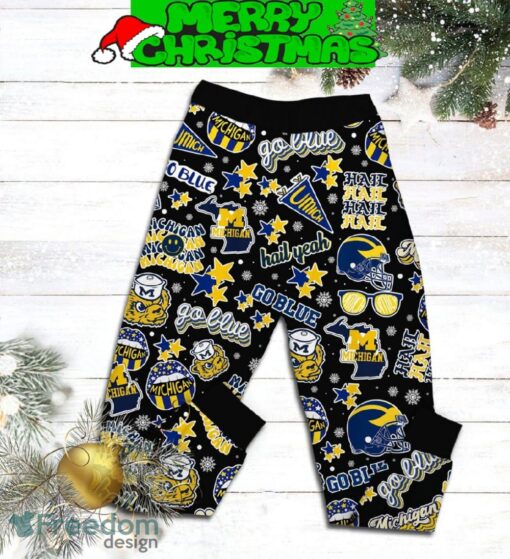 Michigan Wolverines Go Blue Kind Of Girl Fleece Pajamas Set For Women Gift Christmas - Michigan Wolverines Go Blue Kind Of Girl Fleece Pajamas Set-2