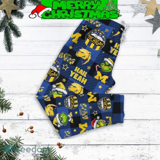 Michigan Wolverines Grinch Christmas I Feel The Need Fleece Pajamas Set All Over Print Christmas Gift - Michigan Wolverines Grinch Christmas I Feel The Need Fleece Pajamas Set-2