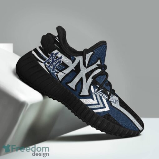 New York Yankees Speedsters Yeezy Running Shoes For Fans Gift Men Women - New York Yankees Speedsters Yeezy Boost Running Shoes_1