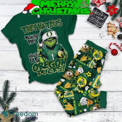 Oregon Ducks Grinch Hate Us Christmas Fleece Pajamas Set Gift Family - Oregon Ducks Grinch Hate Us Christmas Fleece Pajamas Set-3