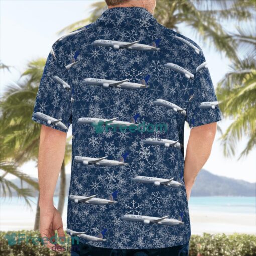 United Airlines Boeing 787-9 Dreamliner Holiday Hawaiian Shirt Men Women Beach Shirt Product Photo 2