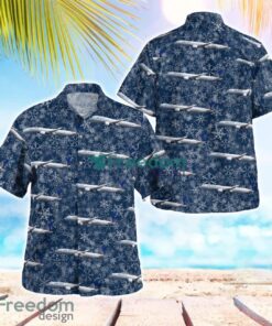 United Airlines Boeing 787-9 Dreamliner Holiday Hawaiian Shirt Men Women Beach Shirt Product Photo 1