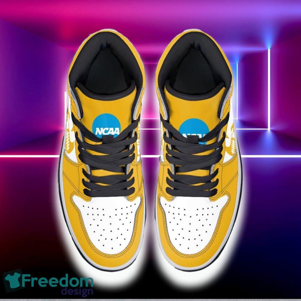 west-virginia-mountaineers-air-jordan-hightop-shoes-new-custom-name-for-fans-gift-sneaker-2.jpg West Virginia Mountaineers Air Jordan Hightop Shoes New Custom Name For Fans Gift Sneaker - West Virginia Mountaineers Air Jordan Hightop Shoes Photo 6