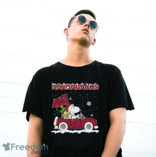 Arkansas Razorbacks Snoopy And Woodstock Driving Car Cute Snoopy Limited Edition Shirt - G500 Gildan T-Shirt