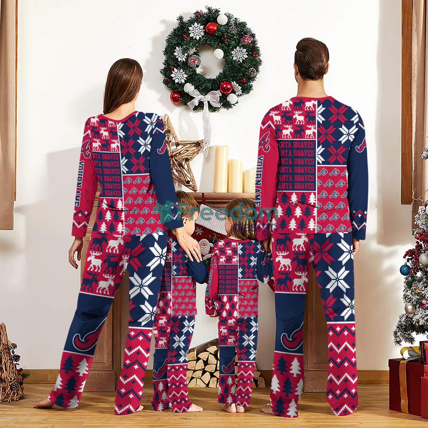 Atlanta Braves Pajamas Set Custom Name Gift For Christmas Family Pajamas Set image Atlanta Braves Pajamas Set Custom Name Gift For Christmas Family Pajamas Set Product Photo 2