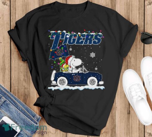 Auburn Tigers Snoopy And Woodstock Driving Car Cute Snoopy Limited Edition Shirt - Black T-Shirt