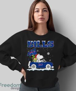 Buffalo Bills Snoopy And Woodstock Driving Car Cute Snoopy Limited Edition Shirt - Sweatshirt