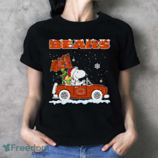 Chicago Bears Snoopy And Woodstock Driving Car Cute Snoopy Limited Edition Shirt - Ladies T-Shirt