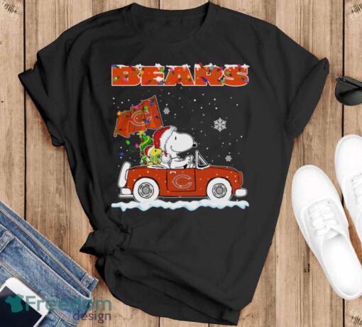 Chicago Bears Snoopy And Woodstock Driving Car Cute Snoopy Limited Edition Shirt - Black T-Shirt