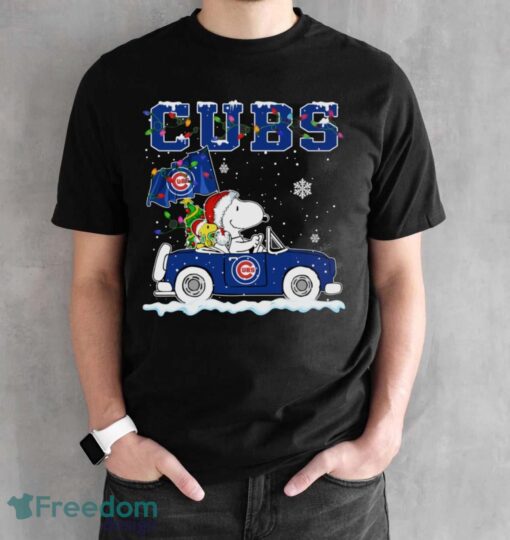 Chicago Cubs Snoopy And Woodstock Driving Car Cute Snoopy Limited Edition Shirt - Black Unisex T-Shirt