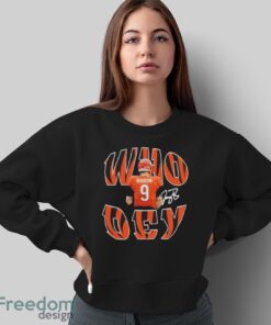 Cincinnati Bengals 9 Joe Burrow Who Dey official signature shirt - Sweatshirt