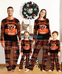 Cincinnati Bengals Pajamas Set Gift For Family Custom Name Football Team Christmas Holiday Gift Product Photo 1