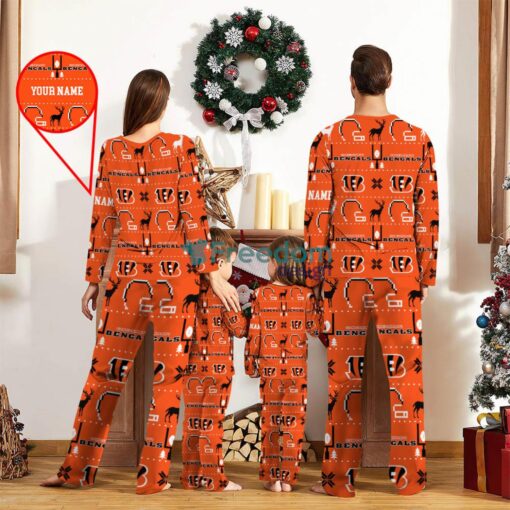 Cincinnati Bengals Sport Team Logo Pajamas Set Family Christmas Gift Custom Name Special Gift Product Photo 2