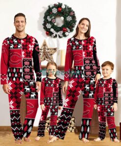 Cincinnati Reds Pajamas Set Custom Name Gift For Christmas Family Pajamas Set