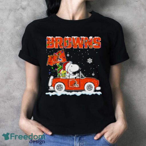 Cleveland Browns Snoopy And Woodstock Driving Car Cute Snoopy Limited Edition Shirt - Ladies T-Shirt