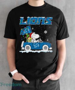 Detroit Lions Snoopy And Woodstock Driving Car Cute Snoopy Limited Edition Shirt - Black Unisex T-Shirt