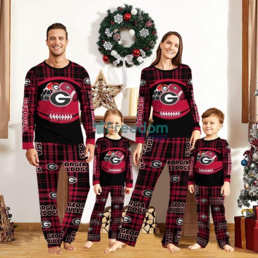 Georgia Bulldogs Custom Name Pajamas Set For Family Sport Team Pajamas Christmas Gift Product Photo 1