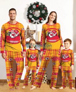 Kansas City Chiefs Pajamas Set Gift For Family Custom Name Football Team Christmas Holiday Gift