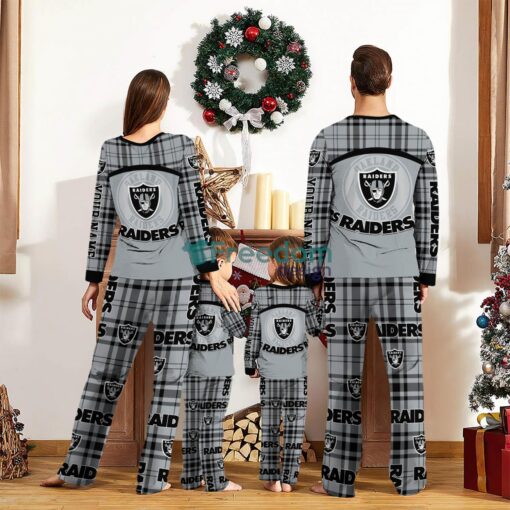 Las Vegas Raiders Pajamas Set Gift For Family Custom Name Football Team Christmas Holiday Gift Product Photo 2