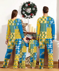 Los Angeles Chargers Pajamas Set Christmas snowflake pattern Cute Pajamas For Family Christmas Gift Ideas Custom Name Product Photo 2