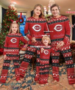 New Design Cincinnati Reds Christmas Pajamas Set Gift Family