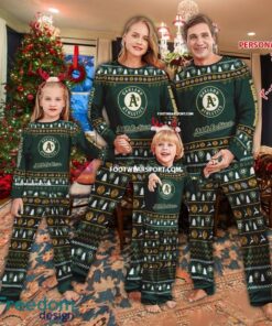 New Design Oakland Athletics Christmas Pajamas Set Gift Family