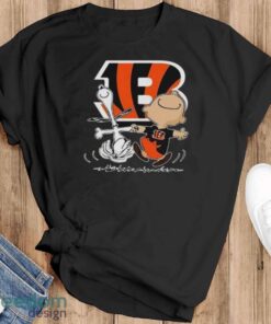 NFL Cincinnati Bengals Charlie Brown Snoopy Dancing T-Shirt