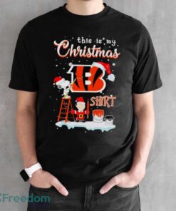 Snoopy and Charlie Brown Santa Cincinnati Bengals this is my Christmas shirt - Black Unisex T-Shirt