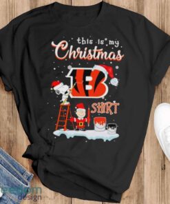 Snoopy and Charlie Brown Santa Cincinnati Bengals this is my Christmas shirt - Black T-Shirt