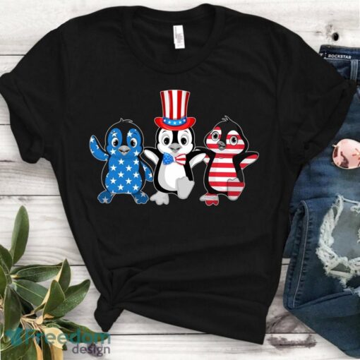 Blue White Red Penguins Us Flag 4th July Patriot-ic Cute T-Shirt Product Photo 1