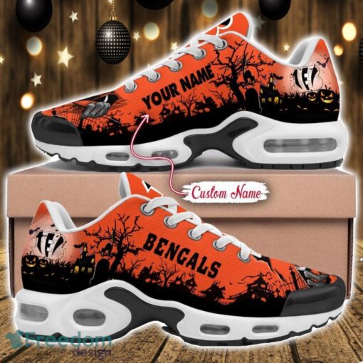 Custom Name NFL Cincinnati Bengals Halloween Day Gift Air Cushion Sports Shoes For Men And Women Product Photo 1