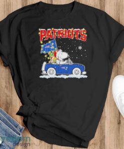 Design Snoopy And Woodstock santa car New England Patriots flag christmas shirt