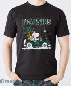 Michigan State Spartans Snoopy And Woodstock Driving Car Shirt Sweatshirt Hoodie