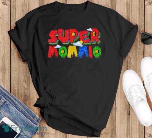 Mother’s Day Shirt Gamer Mommio Super Mom Shirt - Black T-Shirt