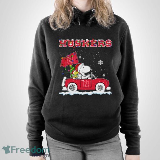 Nebraska Cornhuskers Snoopy And Woodstock Driving Car Shirt Sweatshirt Hoodie - Unisex Pullover Hoodie