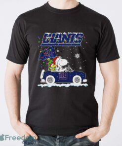 New York Giants Snoopy And Woodstock Driving Car Shirt Sweatshirt Hoodie - Men T-Shirt