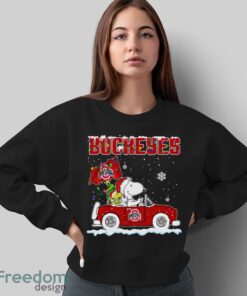 Ohio State Buckeyes Snoopy And Woodstock Driving Car Shirt Sweatshirt Hoodie - Sweatshirt