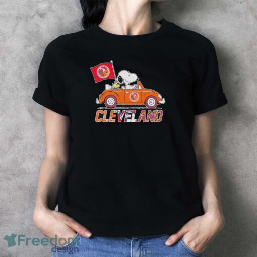 Peanuts Snoopy And Woodstock Cleveland Sports Teams On Car Shirt - Ladies T-Shirt