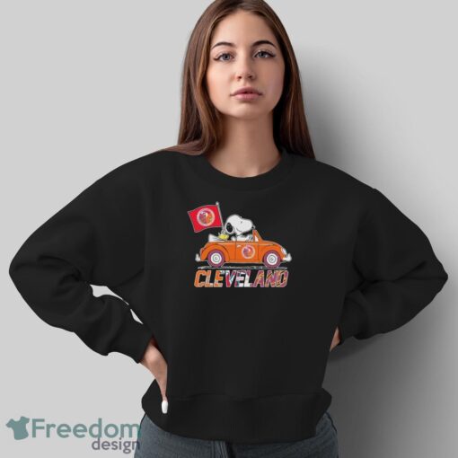 Peanuts Snoopy And Woodstock Cleveland Sports Teams On Car Shirt - Sweatshirt