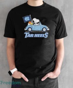 Peanuts Snoopy And Woodstock North Carolina Tar Heels On Car Shirt - Black Unisex T-Shirt