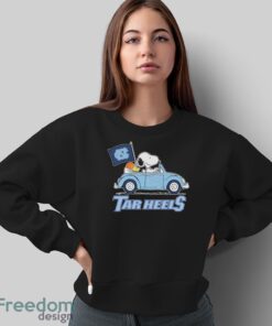 Peanuts Snoopy And Woodstock North Carolina Tar Heels On Car Shirt - Sweatshirt