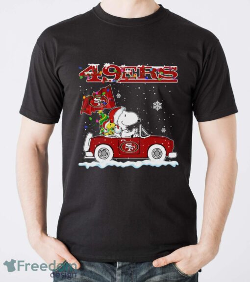 San Francisco 49ers Snoopy And Woodstock Driving Car Shirt Sweatshirt Hoodie - Men T-Shirt