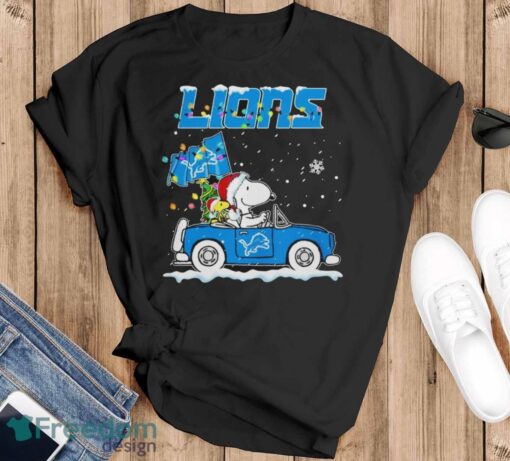 Snoopy and Woodstock driving car Detroit Lions flag Christmas shirt Product Photo 1