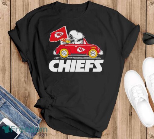 Snoopy x Woodstock driving car let’s go Kansas City Chiefs shirt Product Photo 1