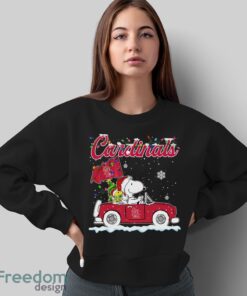 St Louis Cardinals Snoopy And Woodstock Driving Car Shirt Sweatshirt Hoodie - Sweatshirt