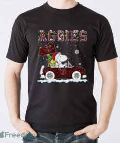 Texas A&M Aggies Snoopy And Woodstock Driving Car Shirt Sweatshirt Hoodie